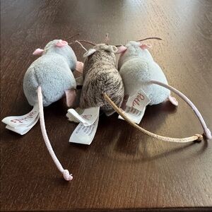 PETLINKS CAT TOYS SET: Brown Tiger, White & Gray 3 REFILLABLE MICE LIL CREEPERS™
